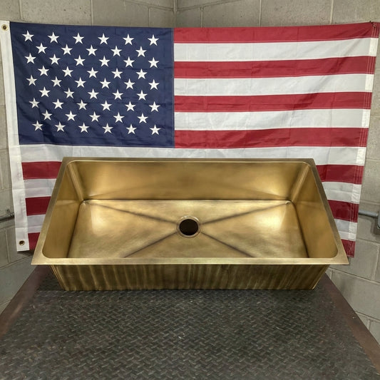 Radius Corner Sink - Premium Brass