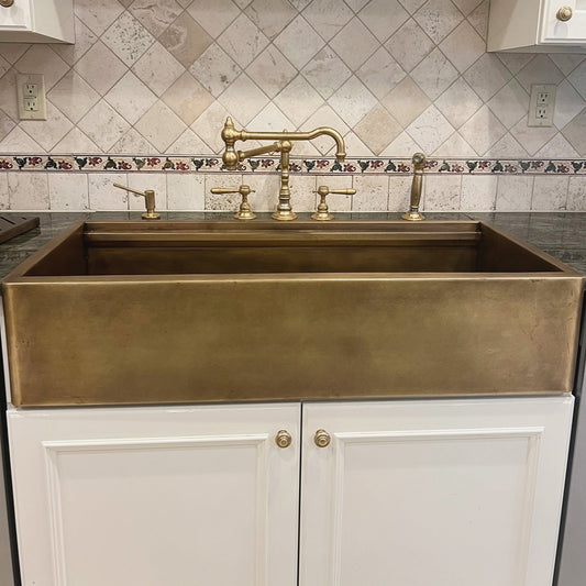 Legacy Farmhouse Sink - Premium Brass