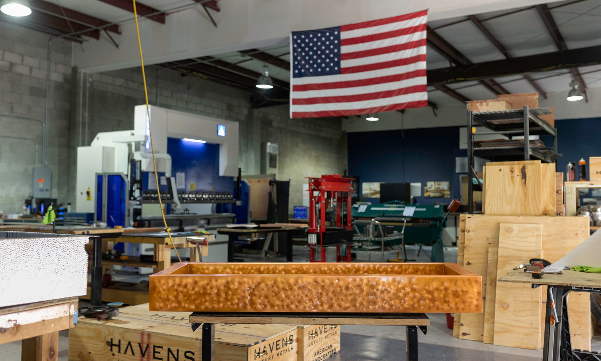 Custom Farmhouse Trough Sink - Pure Copper - Havens | Luxury Metals