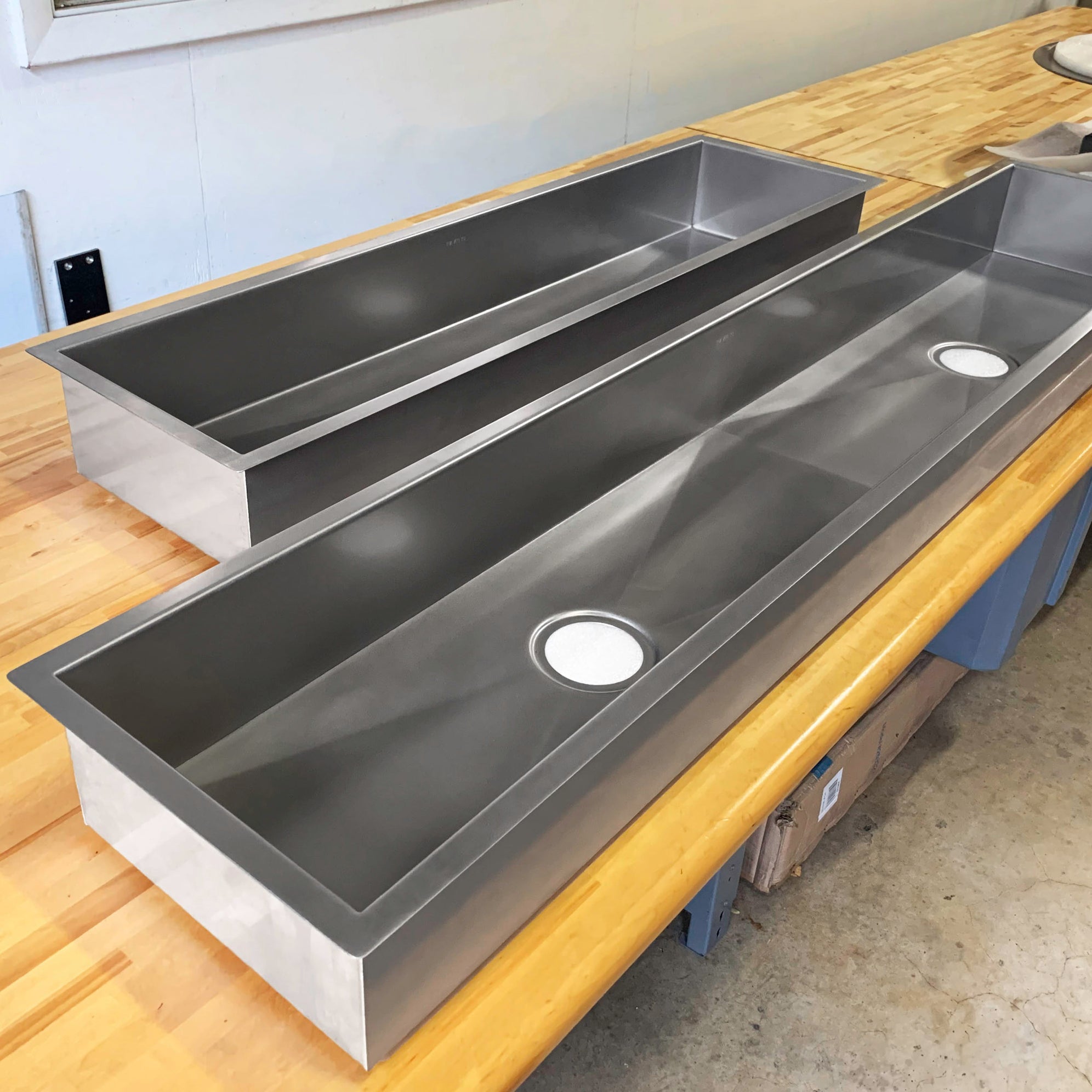 Gettering Sinks Custom Trough Sinks - Stainless & Pure USA Copper - Havens | Luxury Metals
