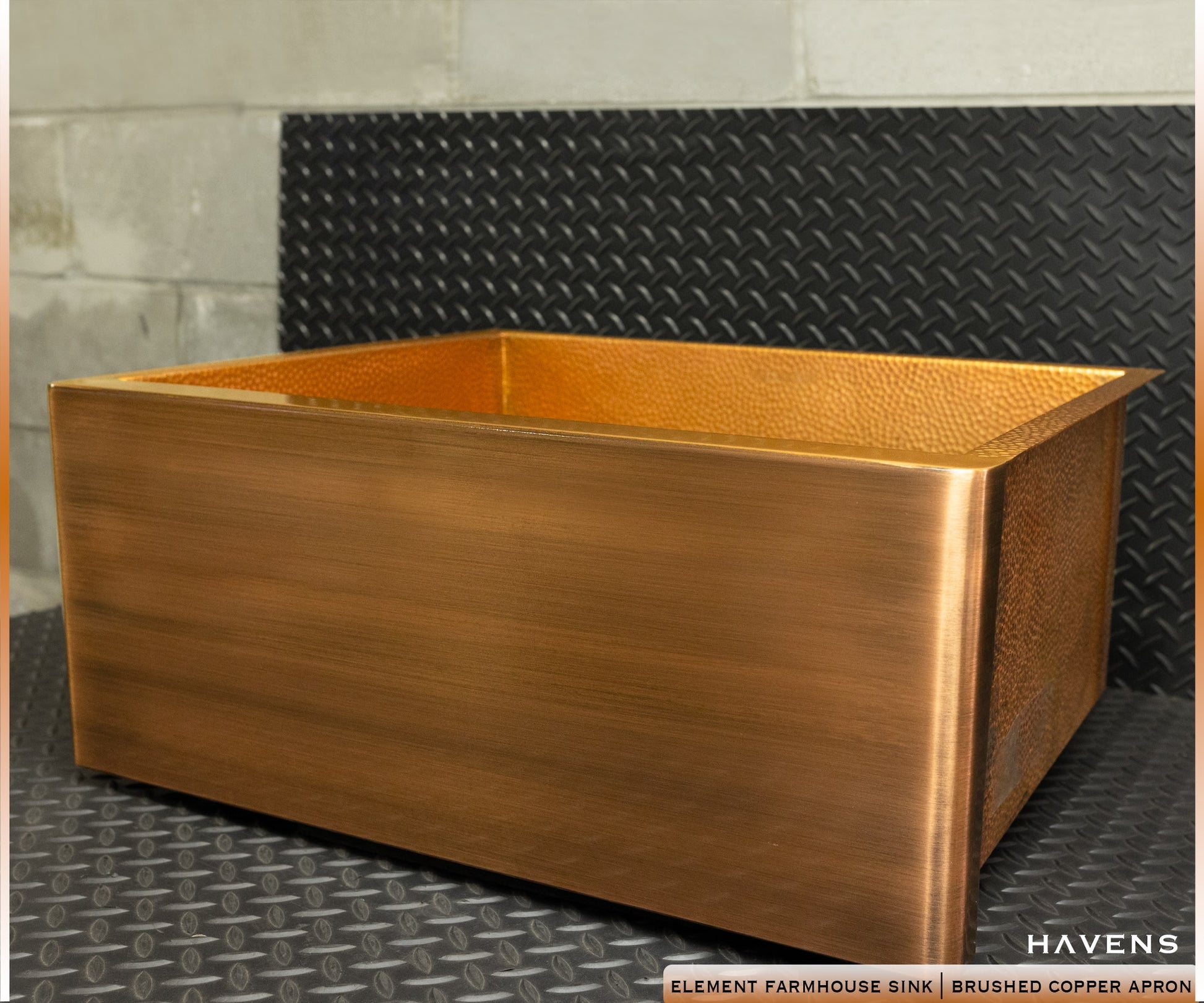 Element Farmhouse Sink - Pure Copper - Havens | Luxury Metals