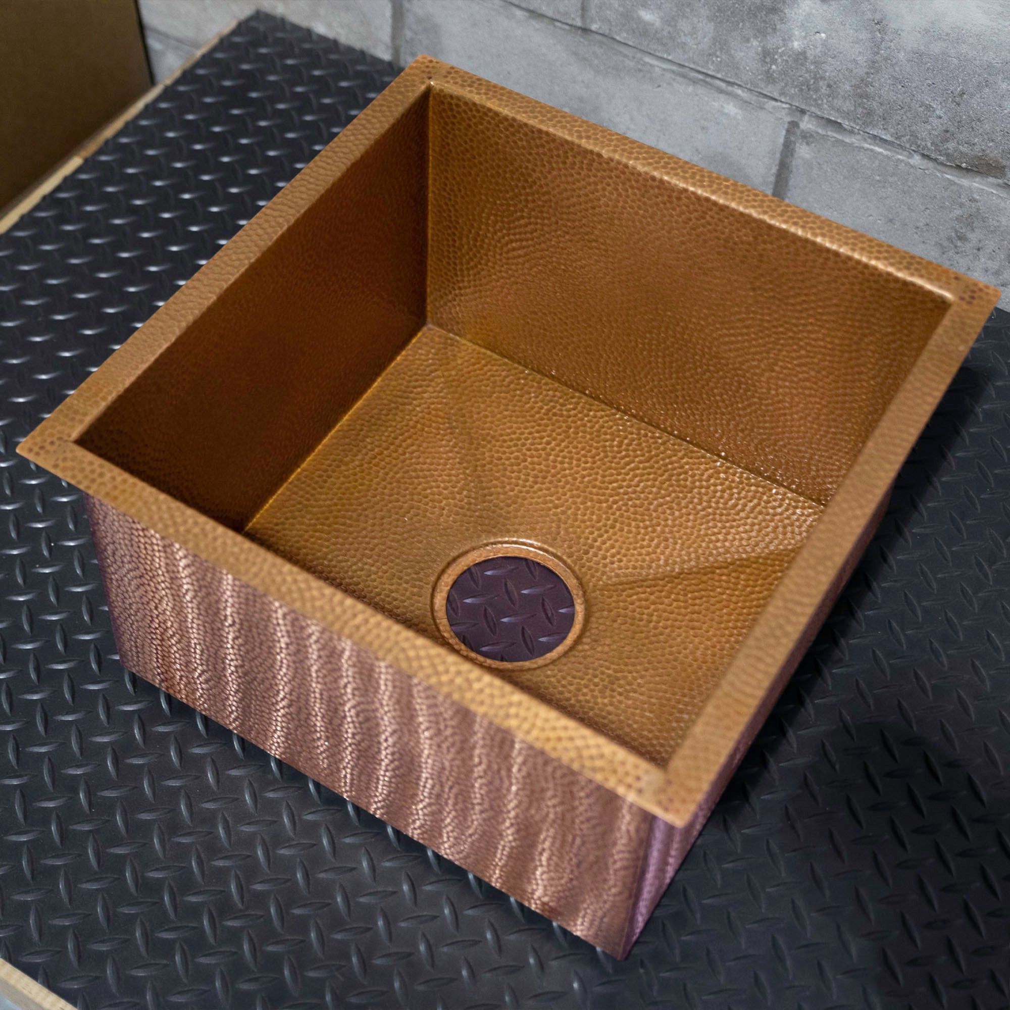Element Sink - Hammered Copper