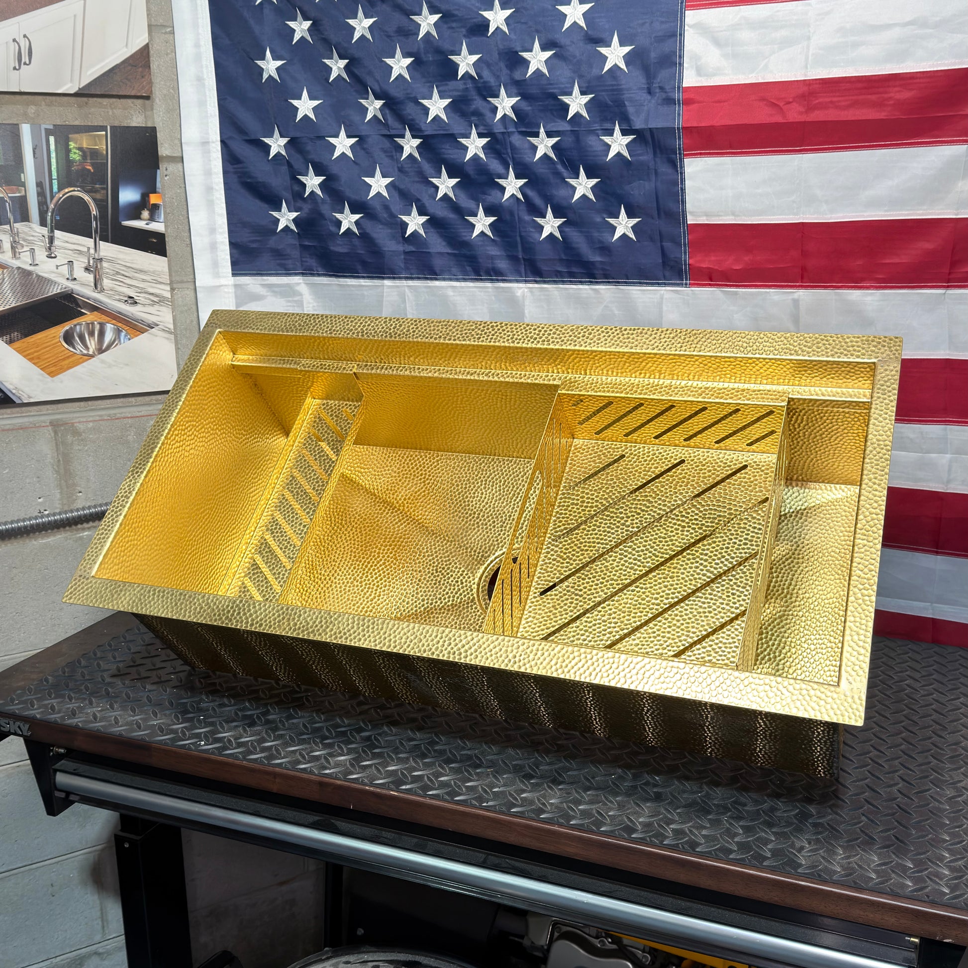 Eclipse Dual-Tier Sink - Premium Brass