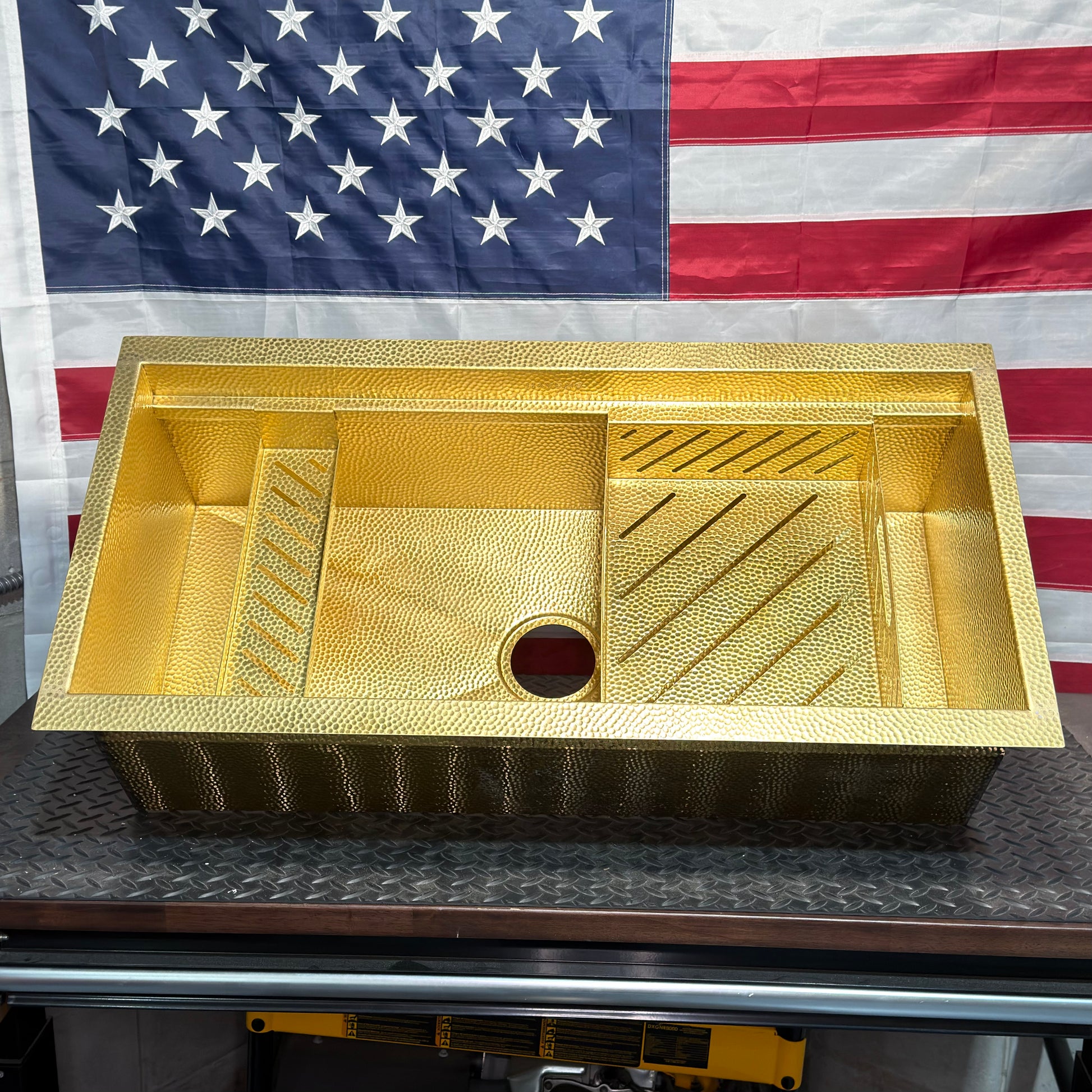 Eclipse Dual-Tier Sink - Premium Brass