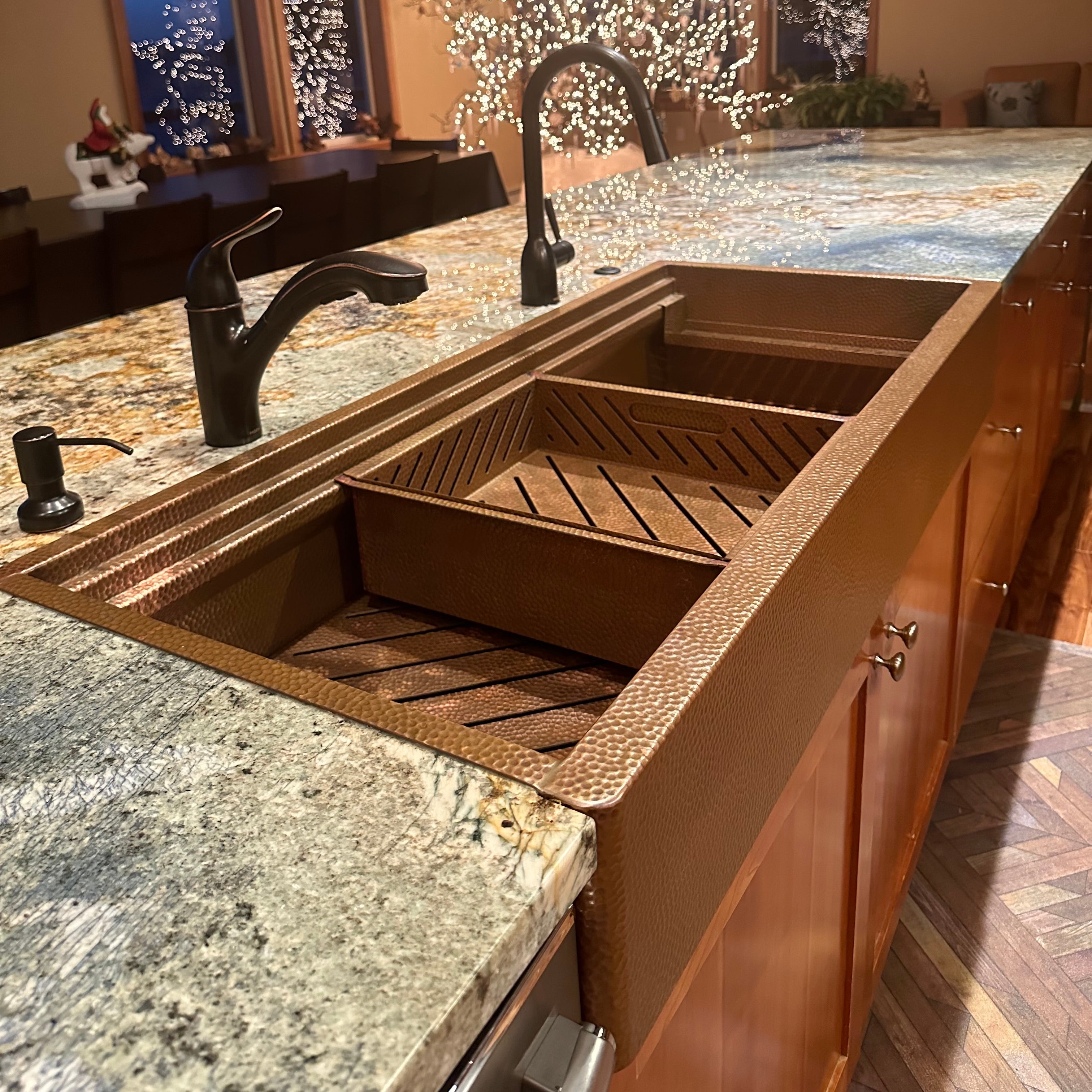 Eclipse Farmhouse Sink - Pure Copper