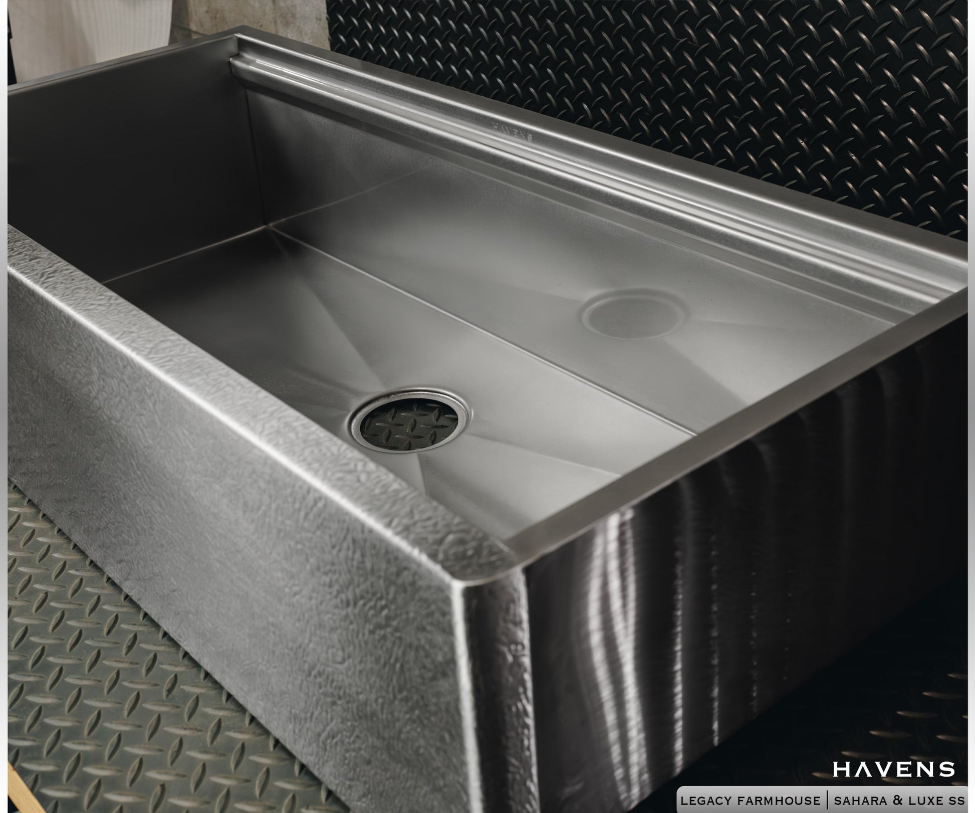 Legacy Farmhouse Sink - Split Finish Stainless - Havens | Luxury Metals