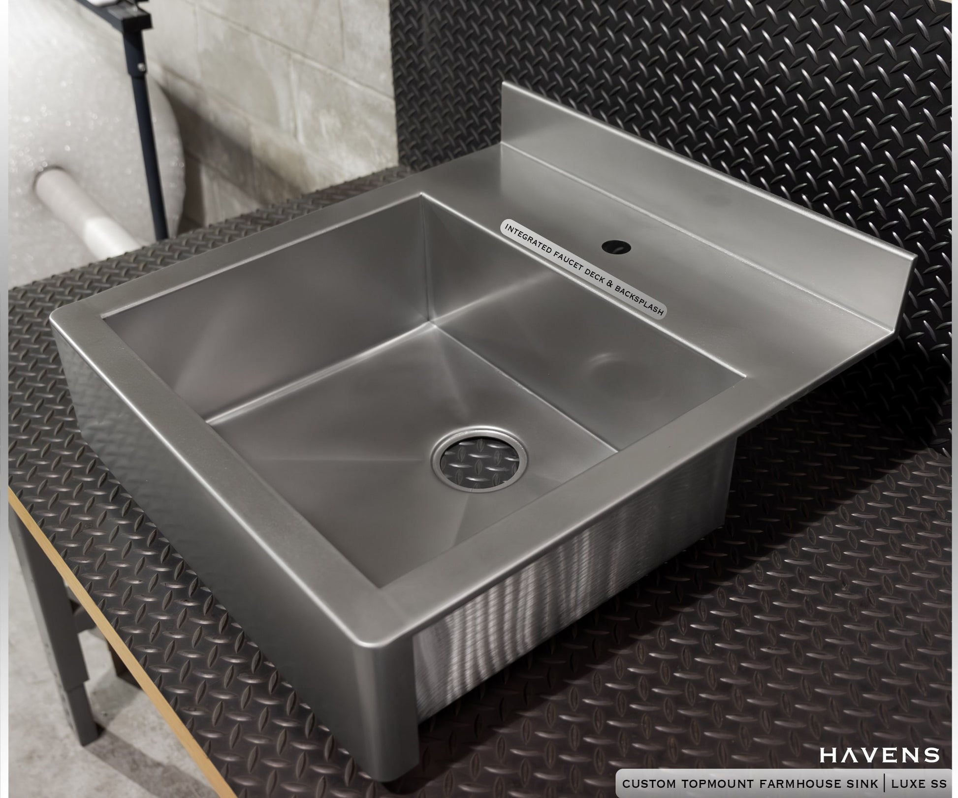 Element Farmhouse Sink - Stainless - Havens | Luxury Metals