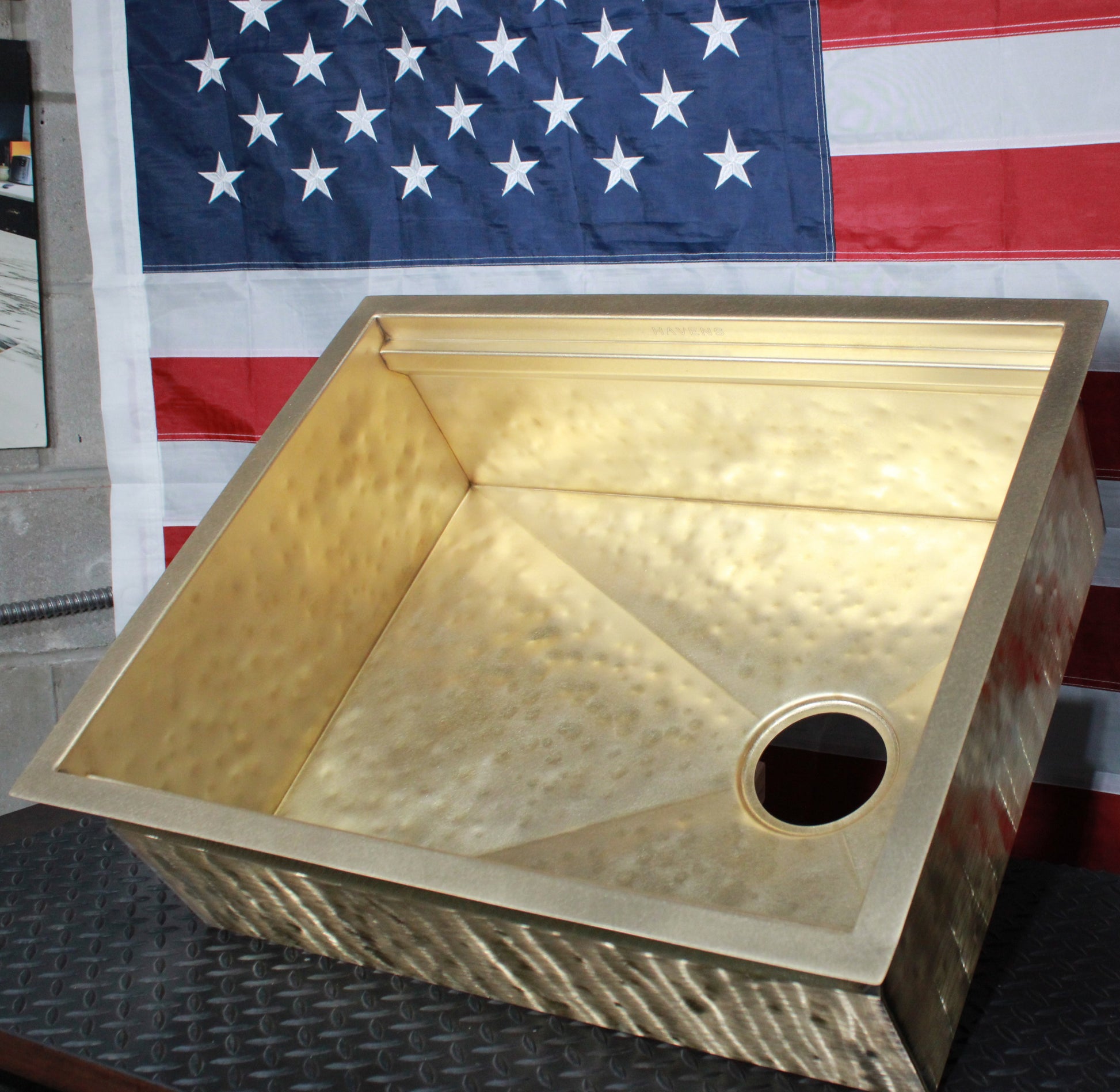Legacy Sink - Premium Brass