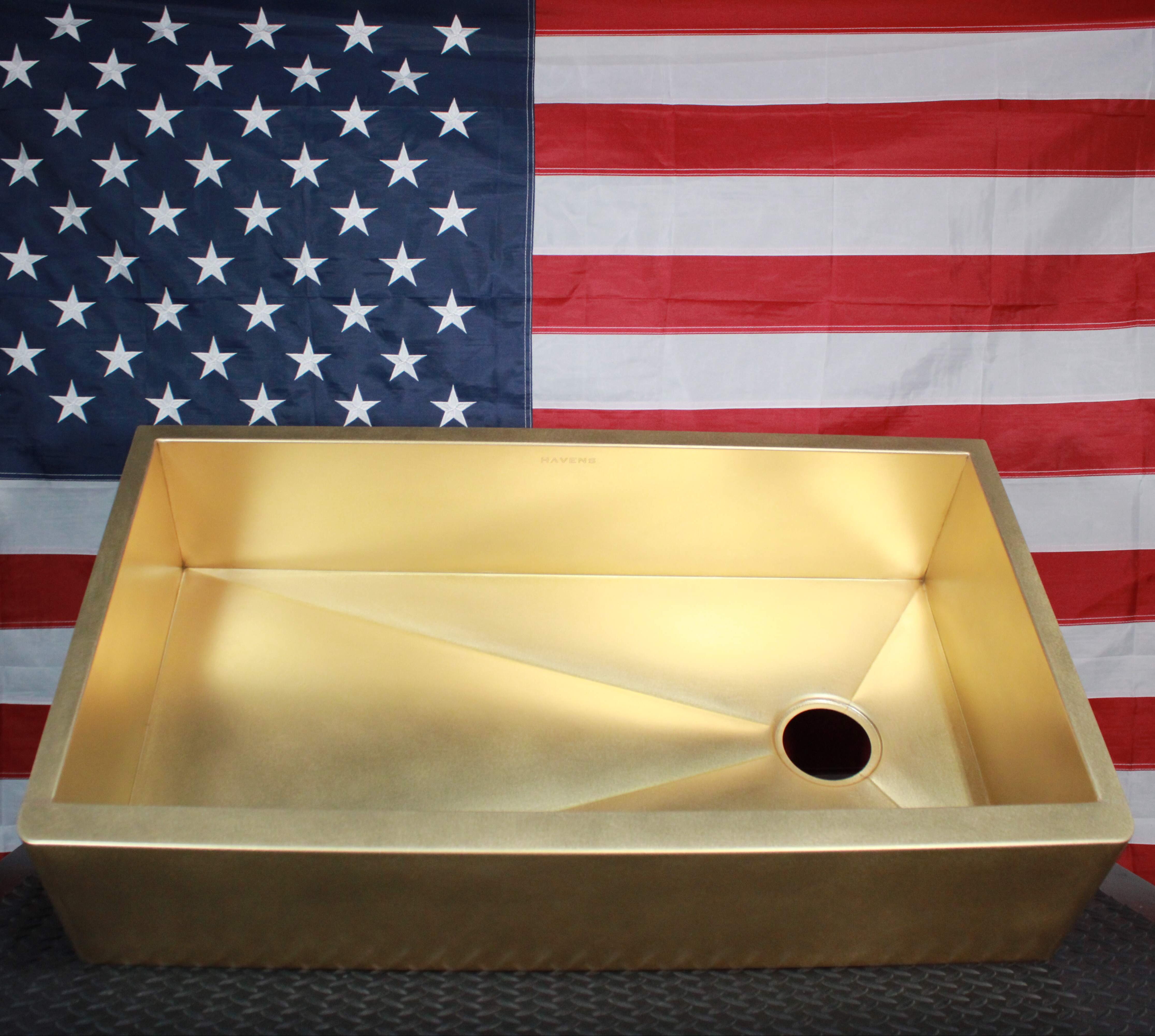 Heritage Farmhouse Sink - Premium Brass