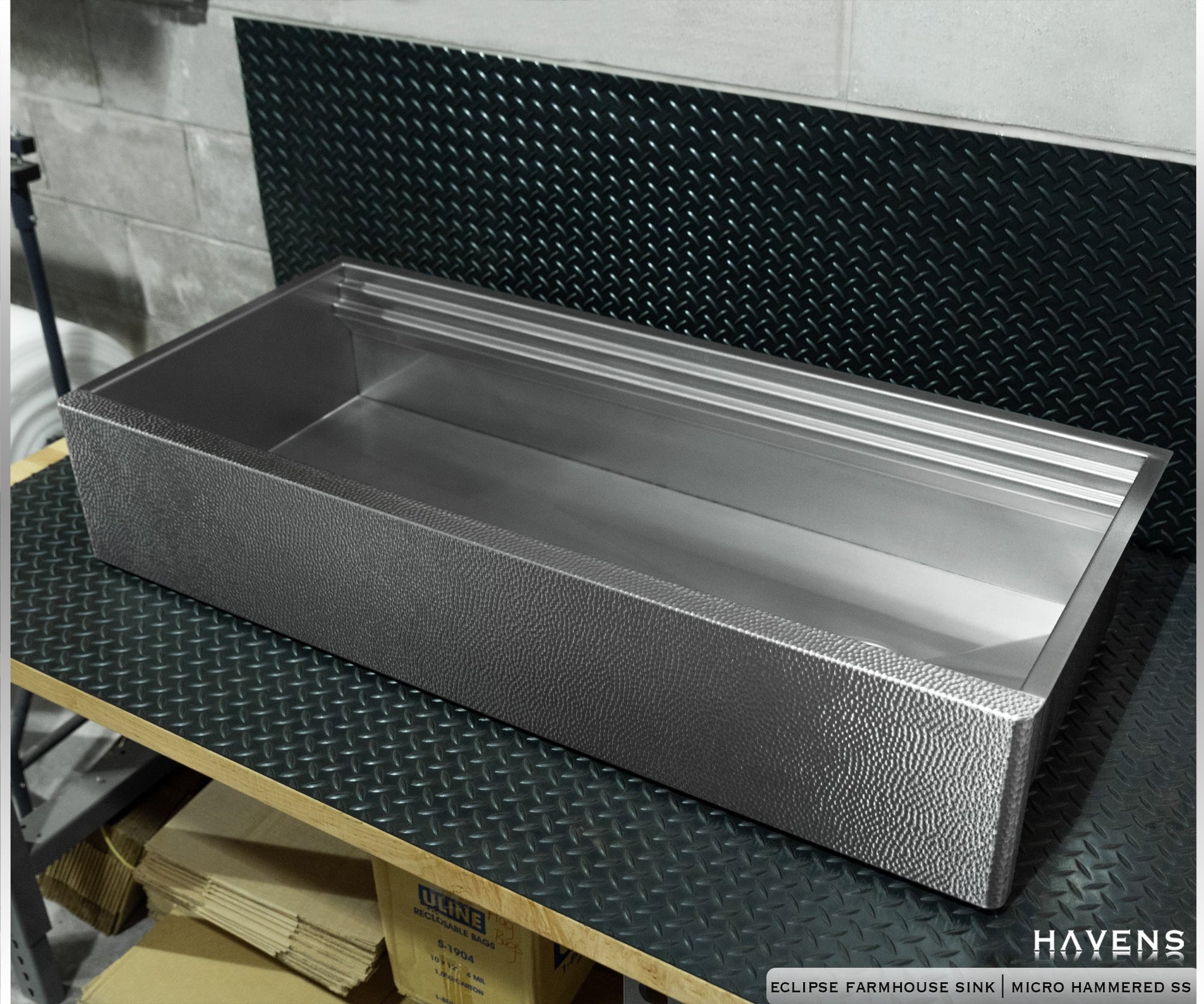 Eclipse Farmhouse Sink - Stainless Steel - Havens | Luxury Metals