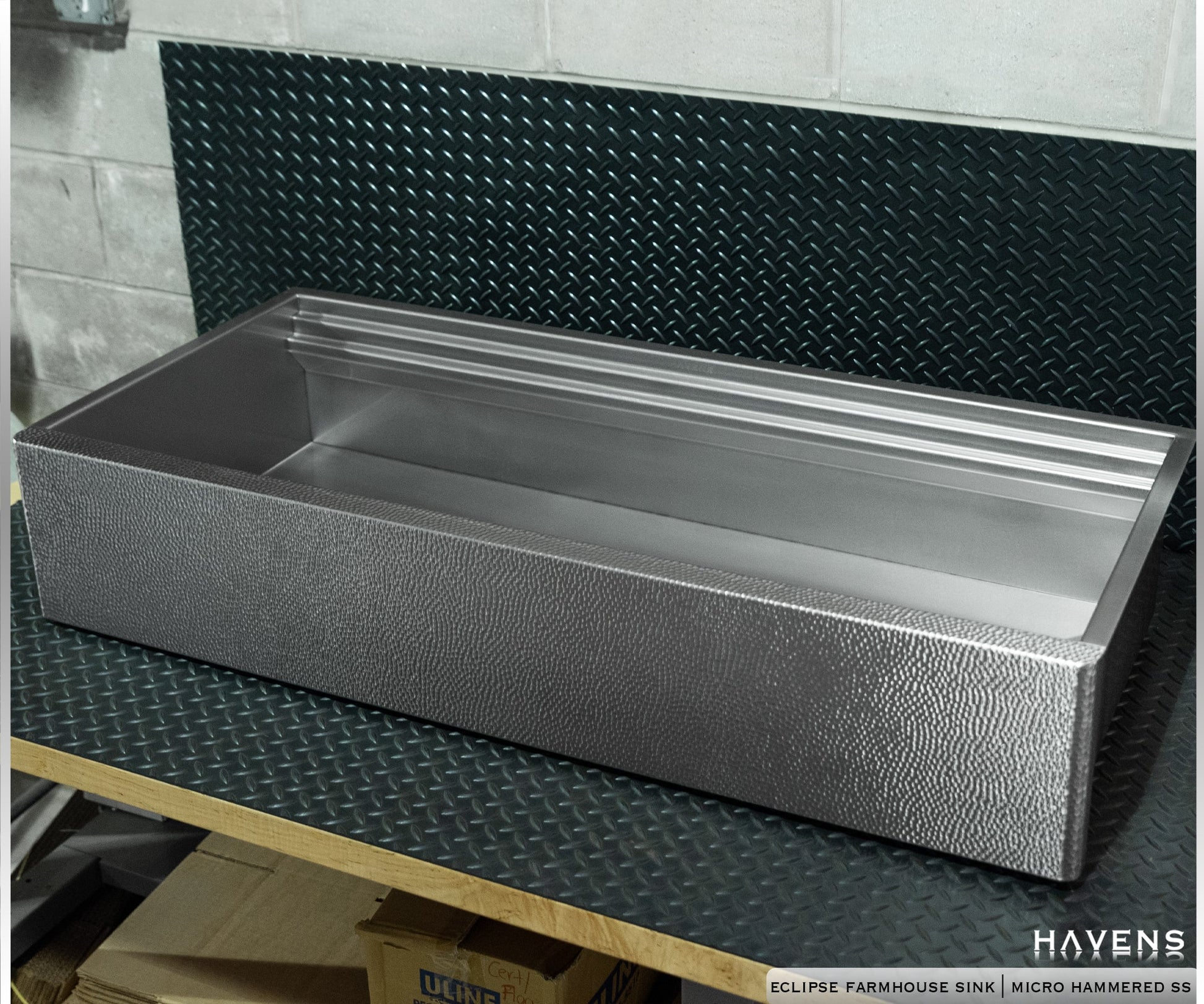 Eclipse Farmhouse Sink - Stainless Steel - Havens | Luxury Metals