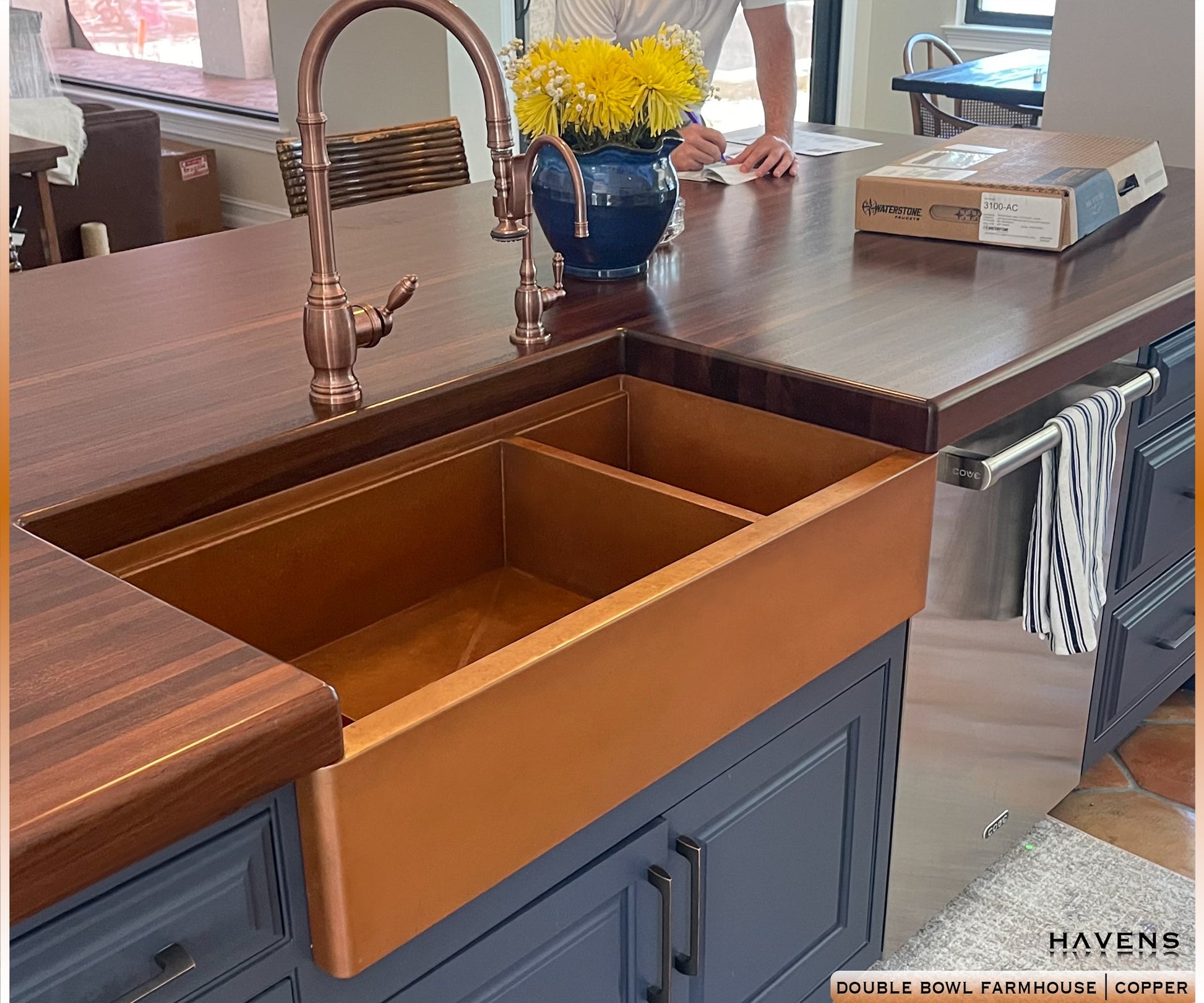 Double Bowl Farmhouse Sink - Pure Copper - Havens | Luxury Metals