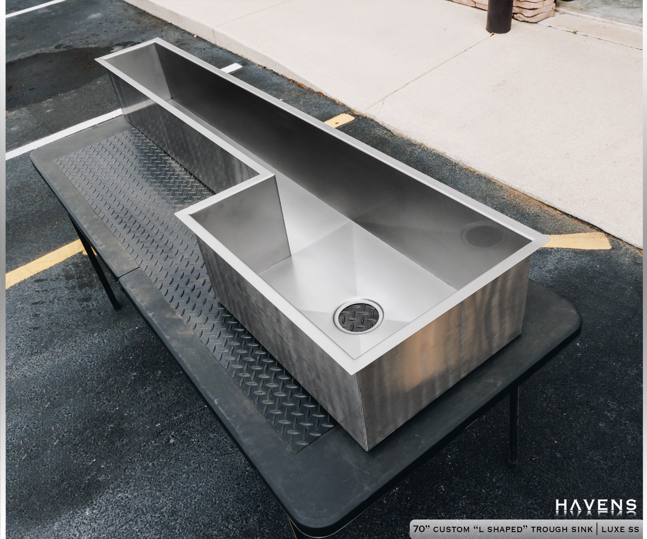 Custom Corner Sink - Stainless - Havens | Luxury Metals
