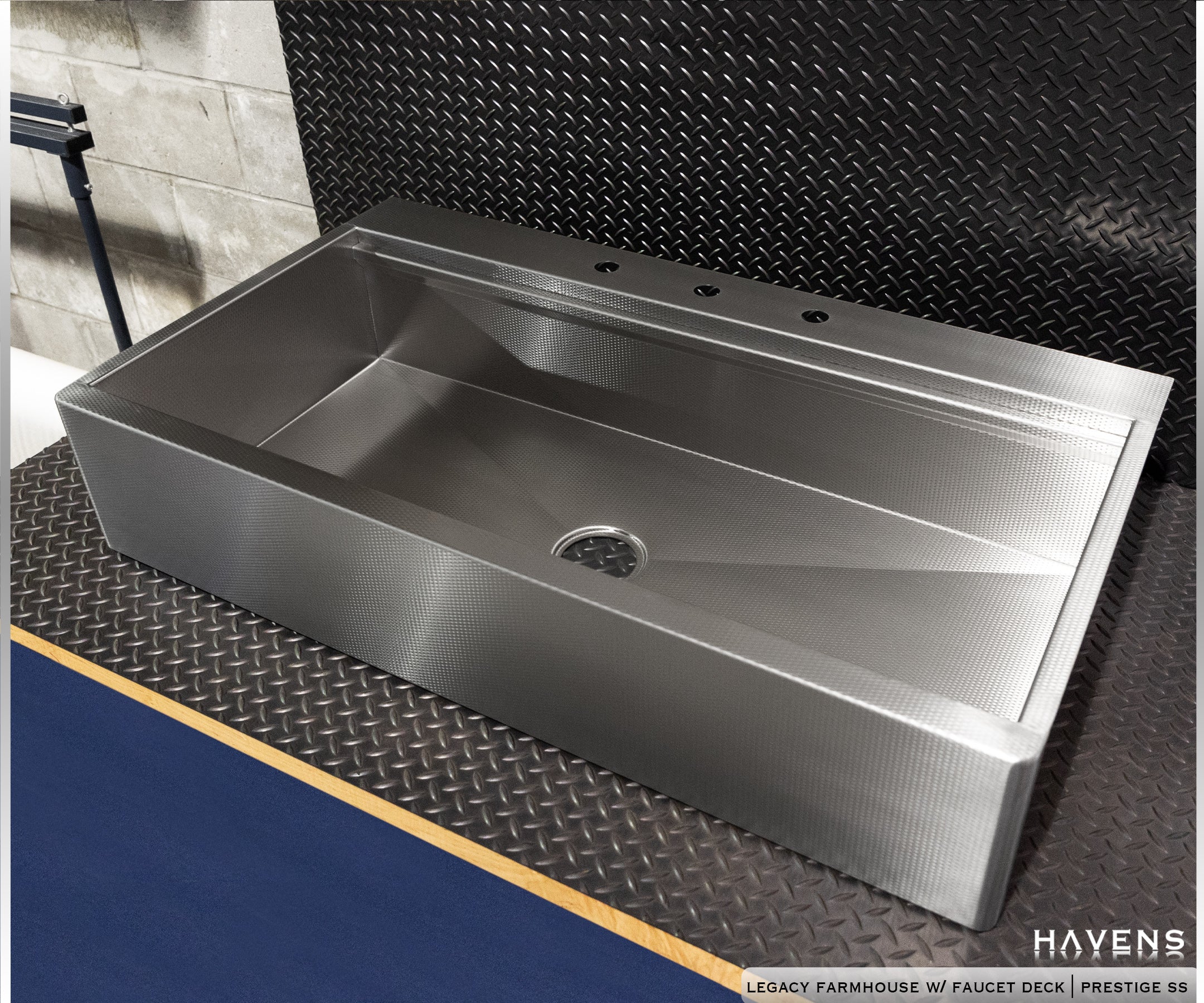 Topmount Farmhouse Sink Stainless Steel USA Made Havens Luxury   LF Prestige 45 Faucet Deck 2 Adbcdcd8 A085 4a0f 8a38 3c0d28ed1e7d 2160x1800 