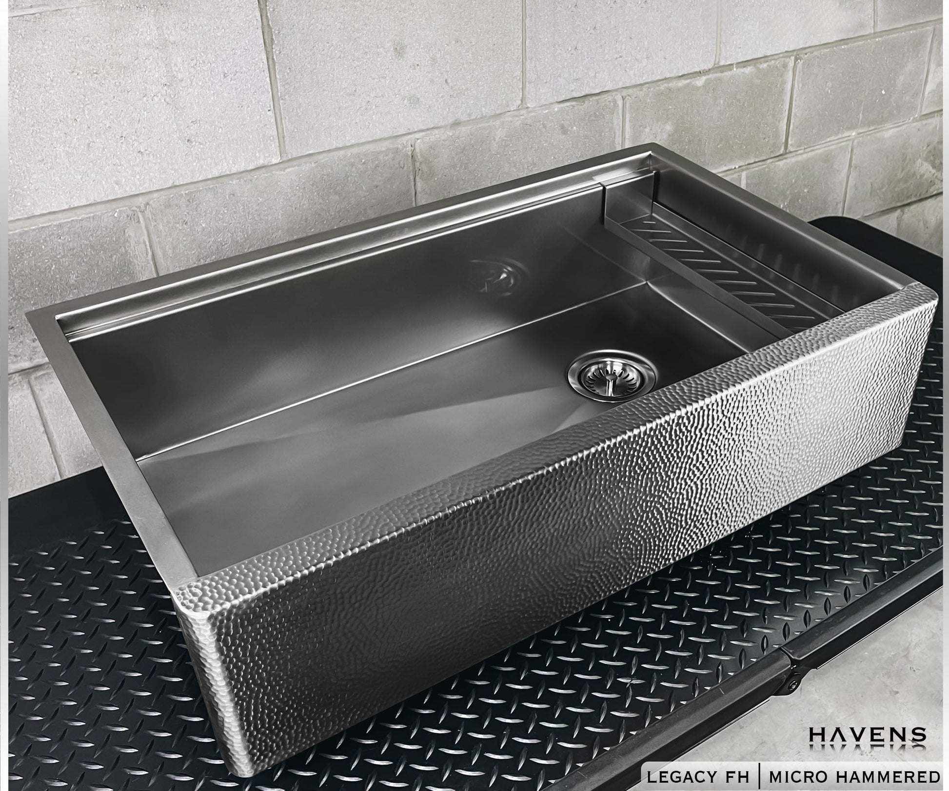 Legacy Farmhouse Sink - Split Finish Stainless - Havens | Luxury Metals