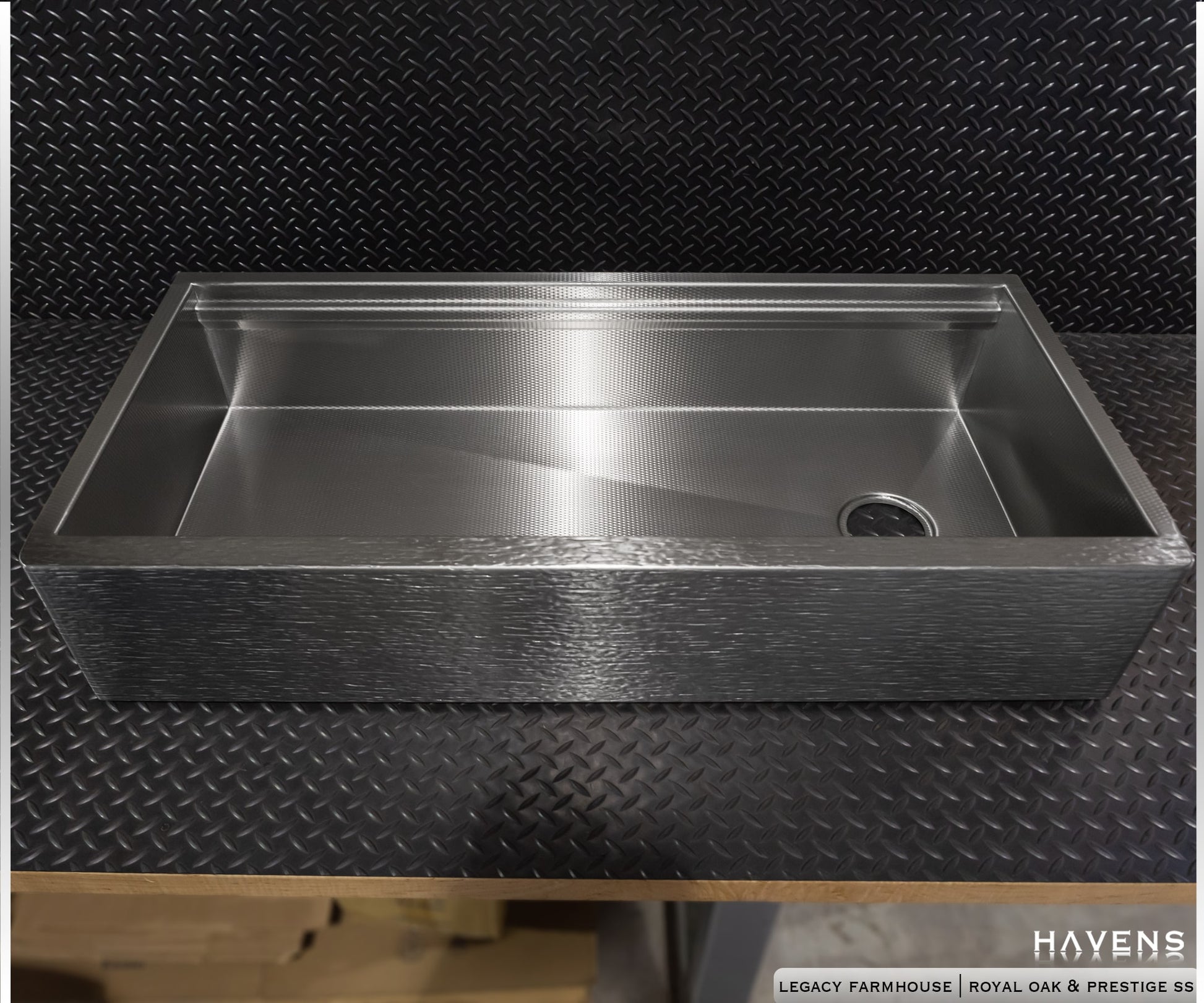 Legacy Farmhouse Sink - Split Finish Stainless - Havens | Luxury Metals