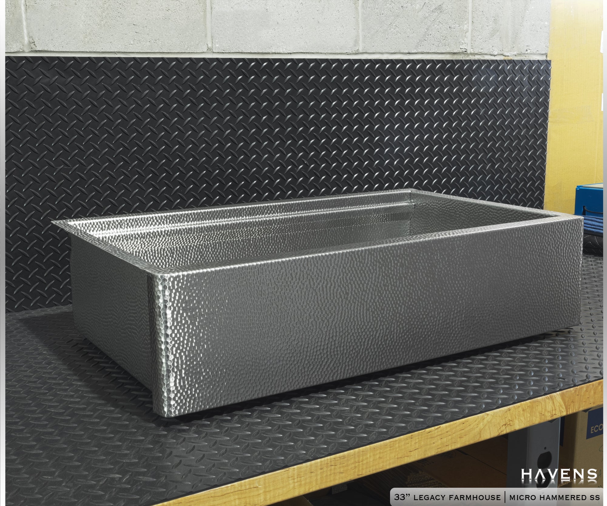 Legacy Farmhouse Sink - Micro Hammered Stainless
