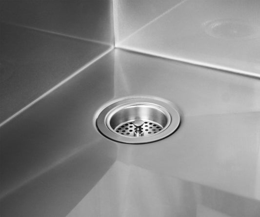 Luxe stainless steel finish on the Heritage sink.