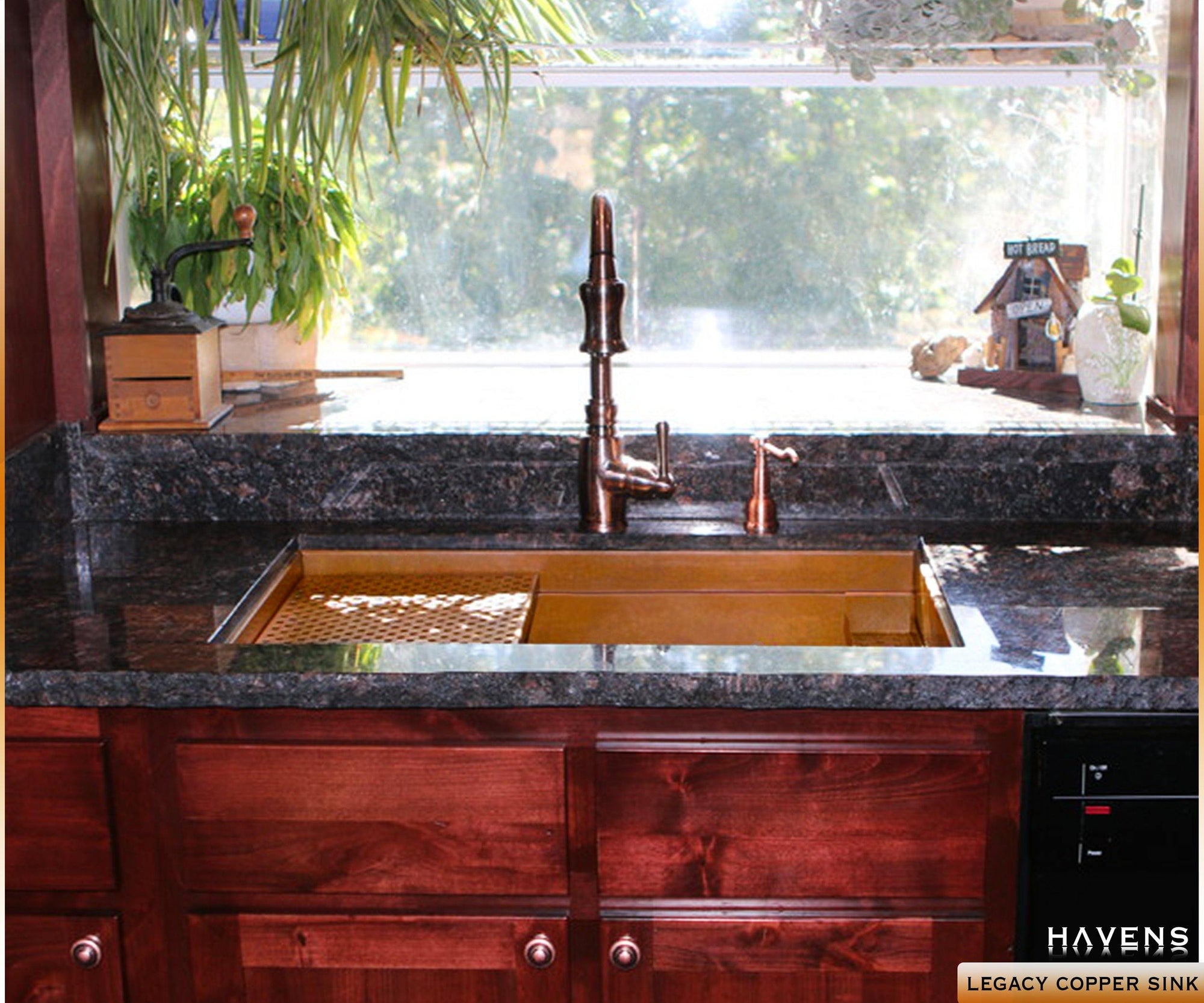 Undermount Legacy copper kitchen sink, USA handcrafted by Havens.