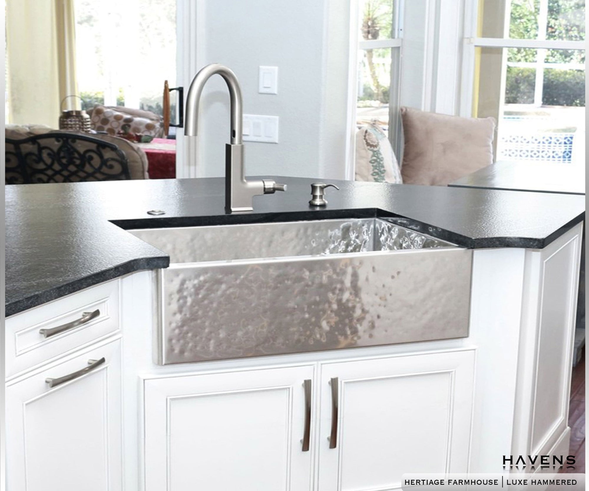 Heritage Farmhouse Sink - Luxe  Hammered Stainless